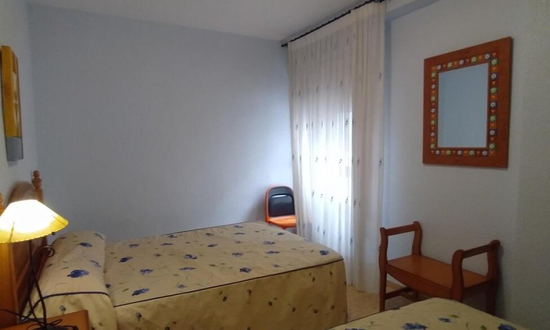 Segunda mano - Apartamento -
Torrevieja - Los Locos