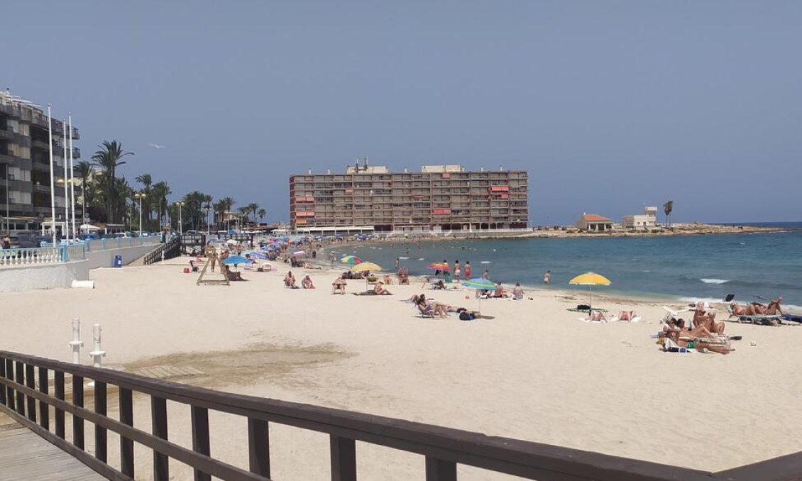 Segunda mano - Apartamento -
Torrevieja - Los Locos