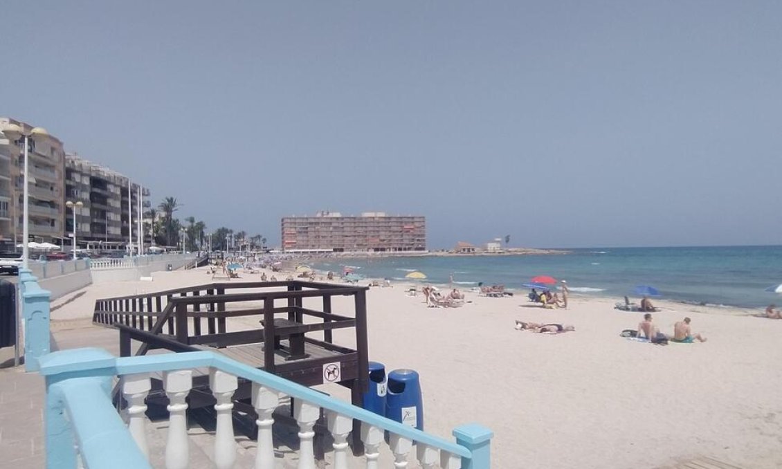 Segunda mano - Apartamento -
Torrevieja - Los Locos