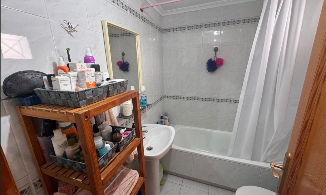 Segunda mano - Apartamento -
Torrevieja - Los Europeos