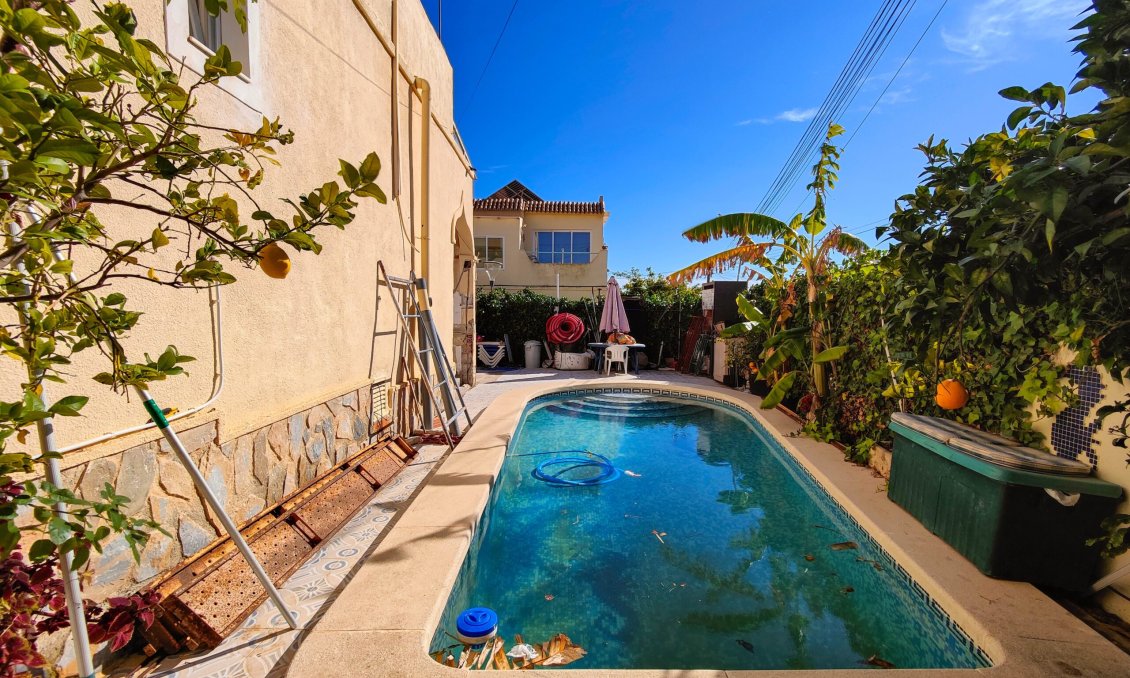 Wiederverkauf - Semi Detached -
San Miguel de Salinas - Inland