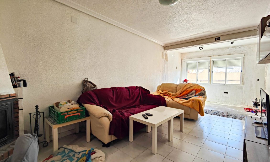 Wiederverkauf - Semi Detached -
San Miguel de Salinas - Inland