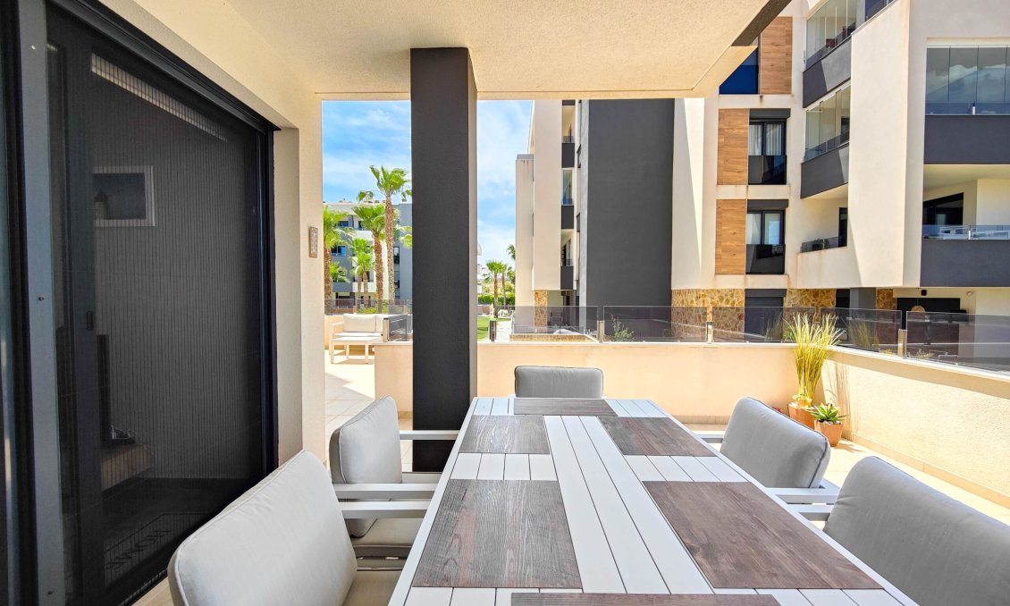 Segunda mano - Apartamento -
Orihuela Costa - Costa Blanca