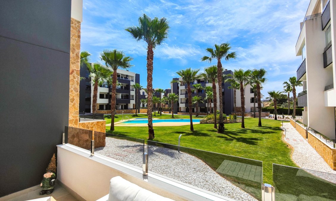 Segunda mano - Apartamento -
Orihuela Costa - Costa Blanca