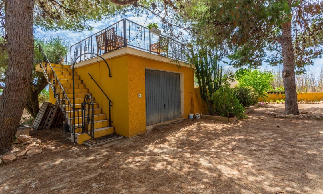 Segunda mano - Villa -
Los Montesinos - Costa Blanca