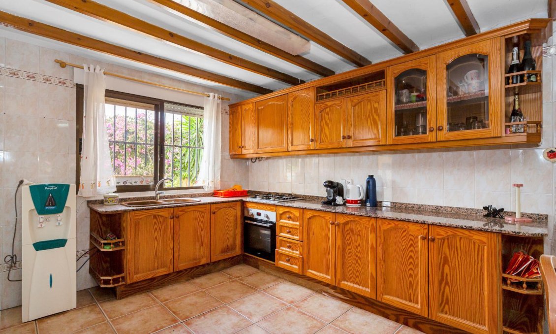 Segunda mano - Villa -
Los Montesinos - Costa Blanca