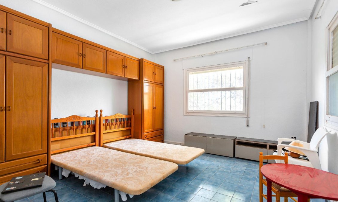 Segunda mano - Villa -
Los Montesinos - Costa Blanca