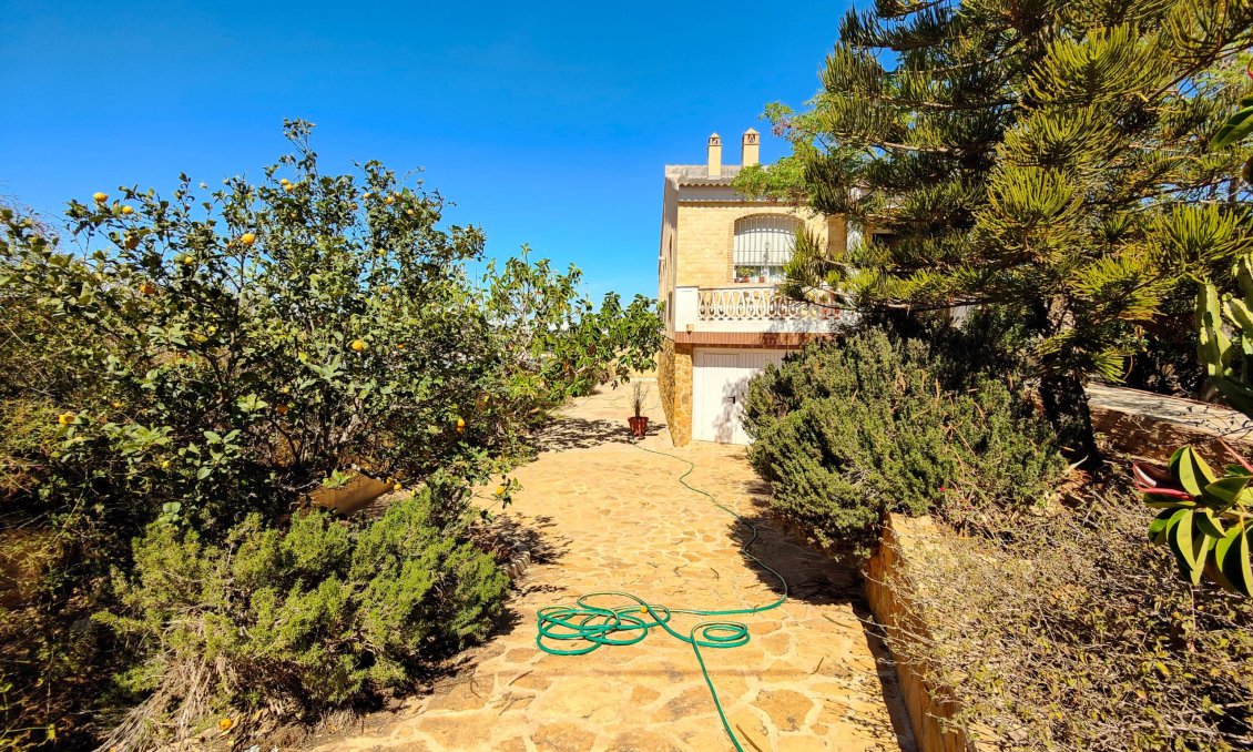 Segunda mano - Villa -
Torrevieja - Costa Blanca