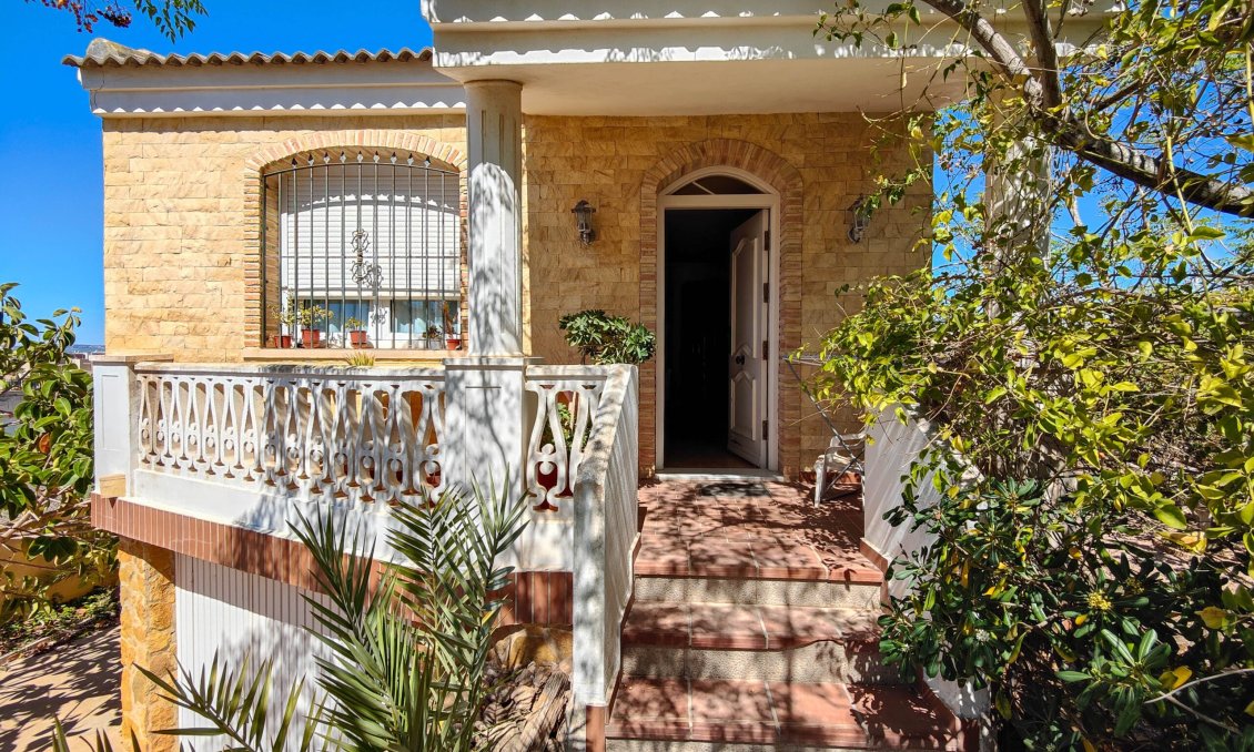Segunda mano - Villa -
Torrevieja - Costa Blanca