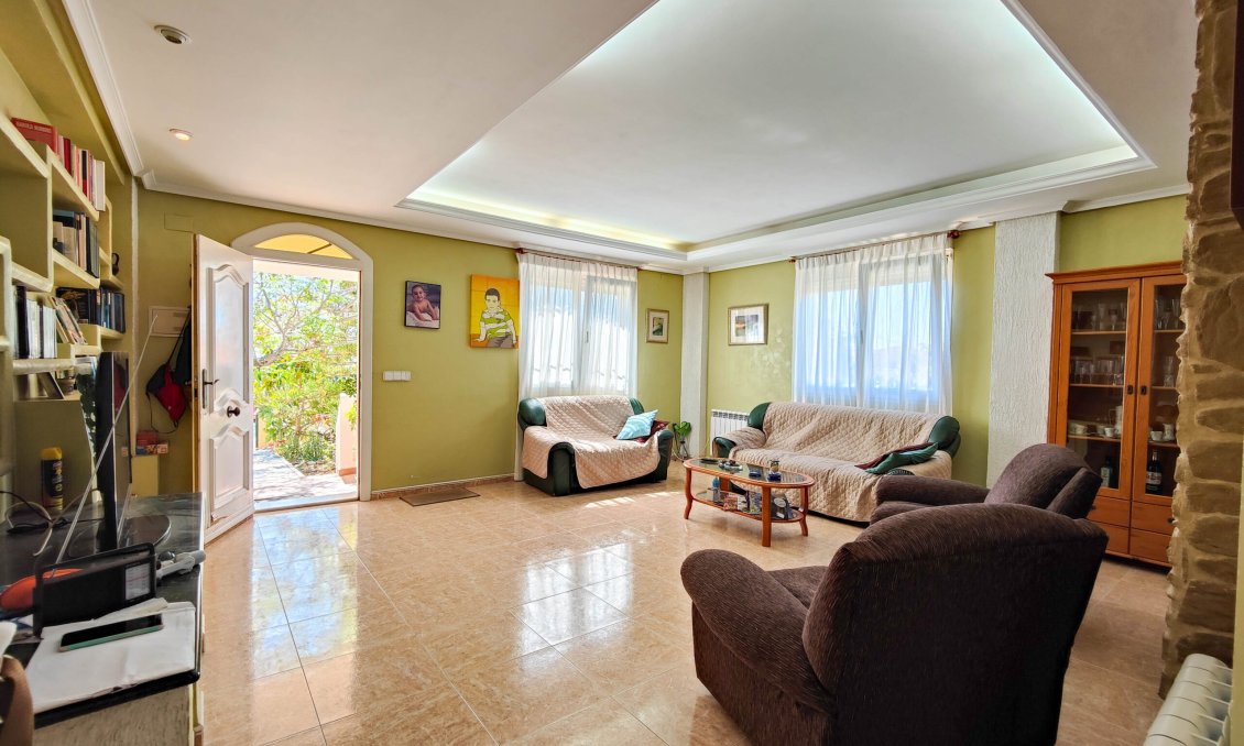 Segunda mano - Villa -
Torrevieja - Costa Blanca