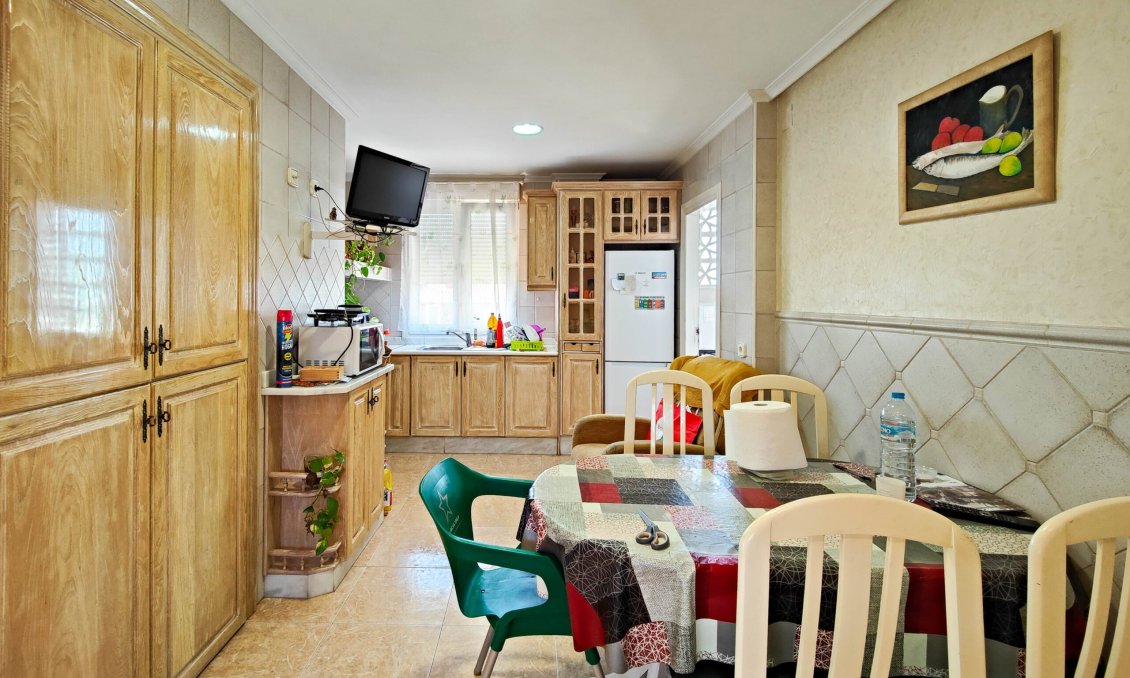 Segunda mano - Villa -
Torrevieja - Costa Blanca