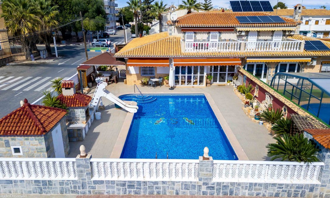 Segunda mano - Semi Detached -
Orihuela Costa - Costa Blanca