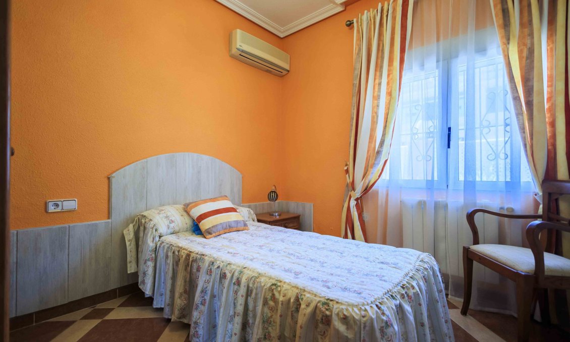 Segunda mano - Semi Detached -
Orihuela Costa - Costa Blanca