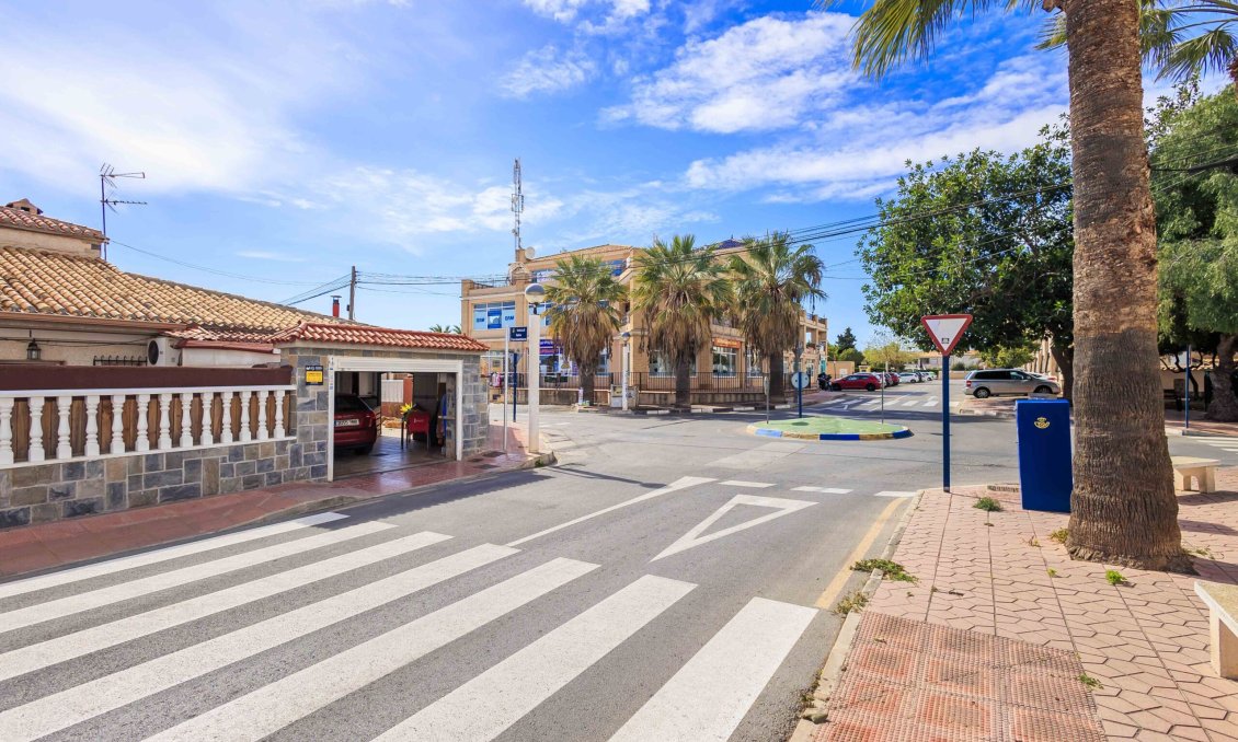 Segunda mano - Semi Detached -
Orihuela Costa - Costa Blanca