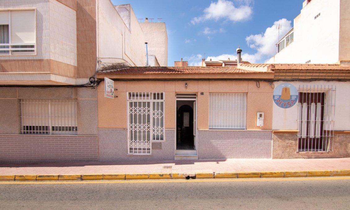 Segunda mano - Bungalow -
Torrevieja - Costa Blanca