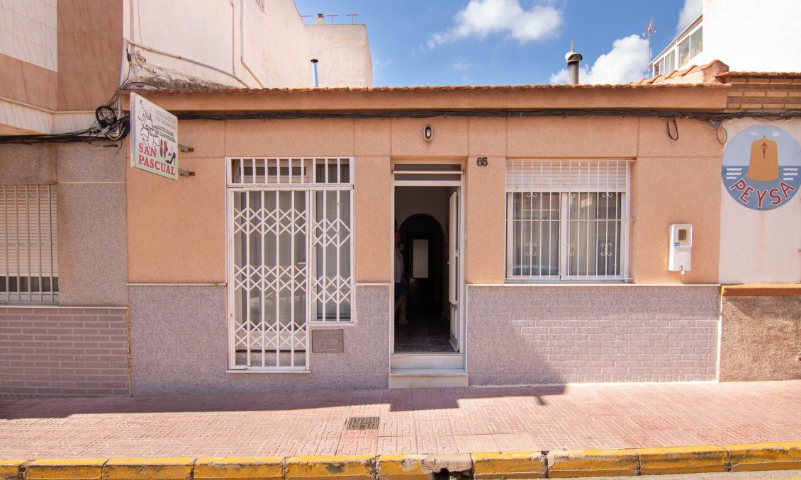 Segunda mano - Bungalow -
Torrevieja - Costa Blanca
