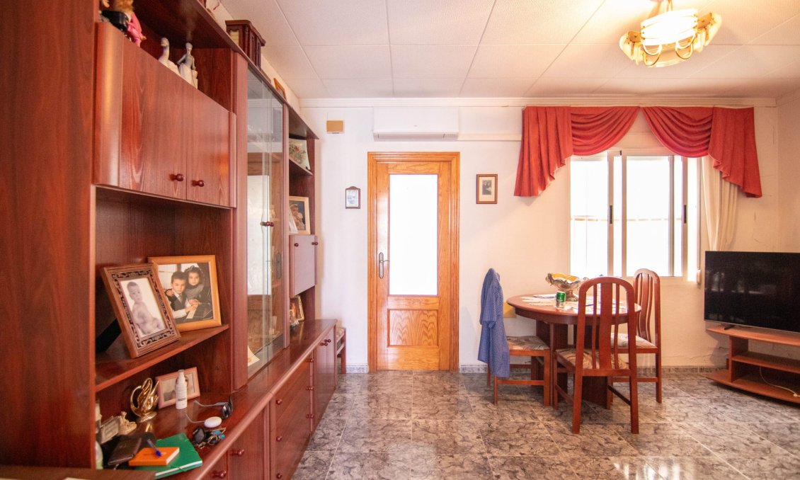 Segunda mano - Bungalow -
Torrevieja - Costa Blanca