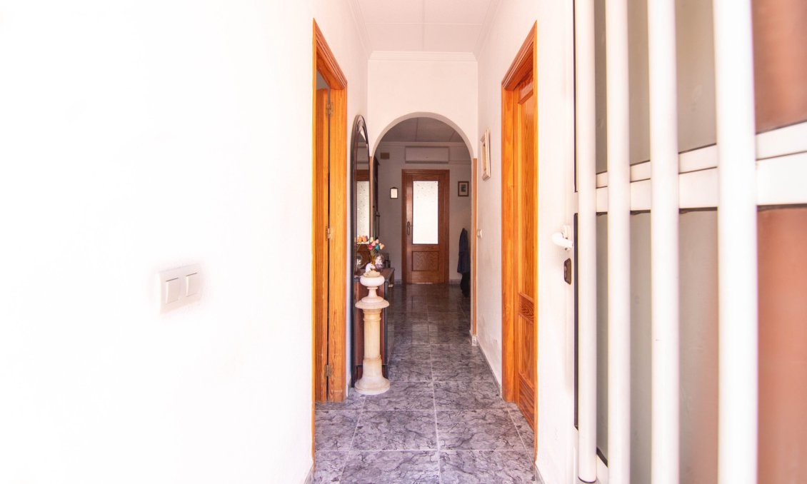 Segunda mano - Bungalow -
Torrevieja - Costa Blanca