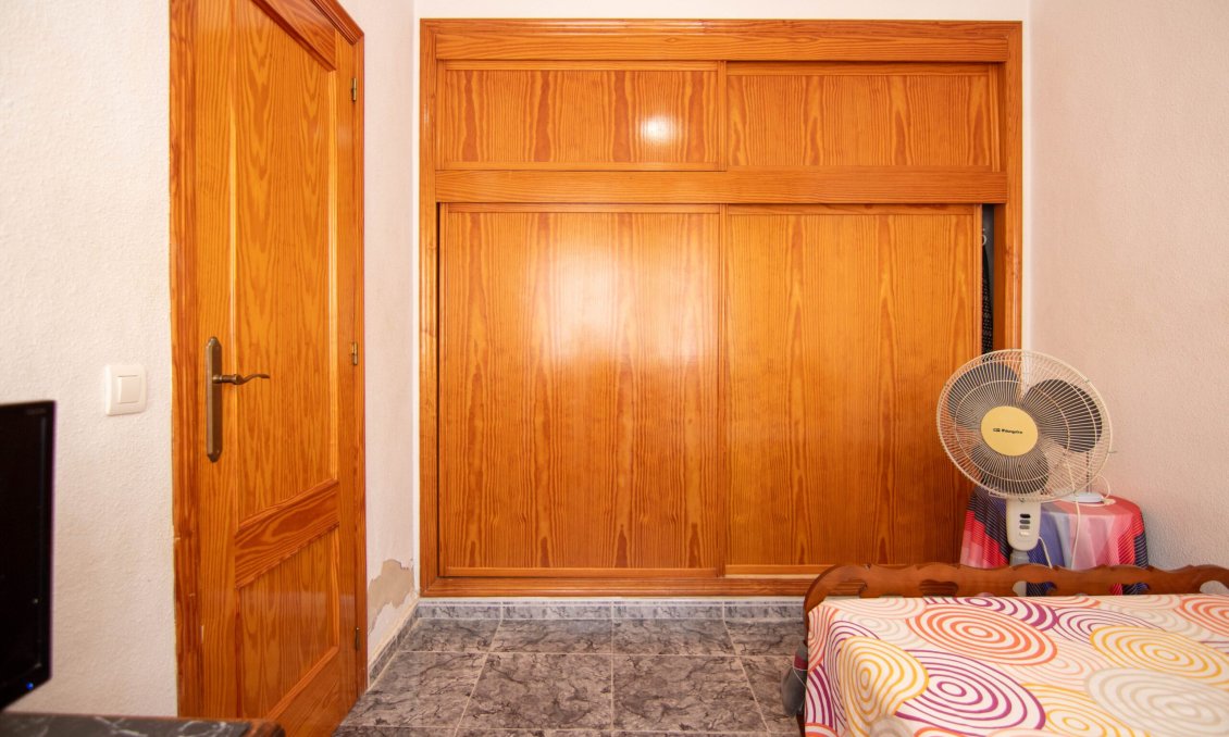 Segunda mano - Bungalow -
Torrevieja - Costa Blanca