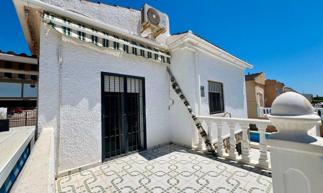 Segunda mano - Town House -
Torrevieja - Costa Blanca