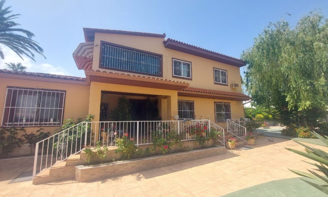 Segunda mano - Villa -
Albir - Costa Blanca