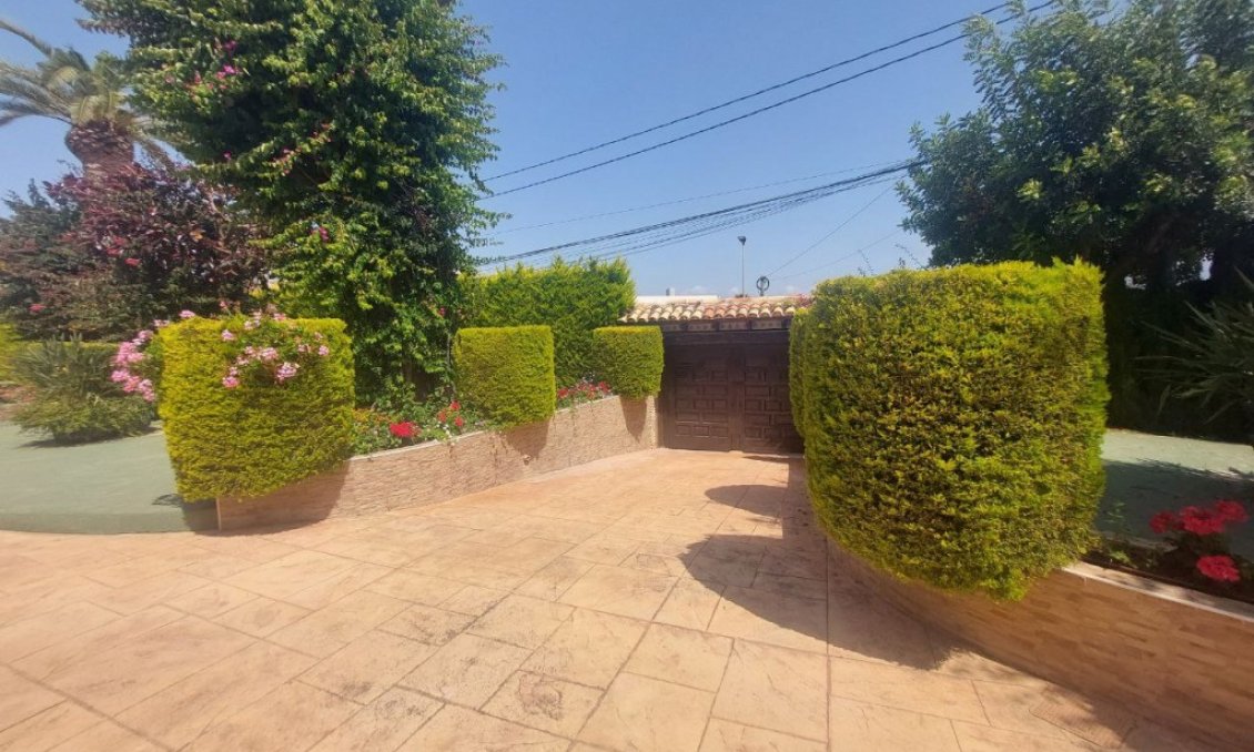 Segunda mano - Villa -
Albir - Costa Blanca