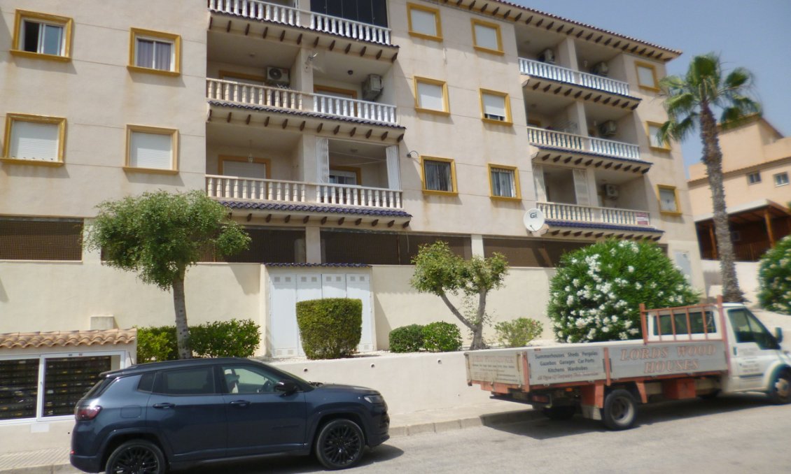 Segunda mano - Apartamento -
Playa Flamenca - Costa Blanca