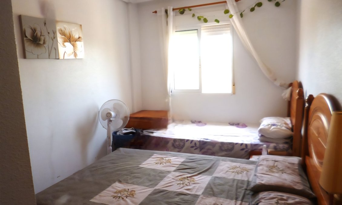 Segunda mano - Apartamento -
Playa Flamenca - Costa Blanca
