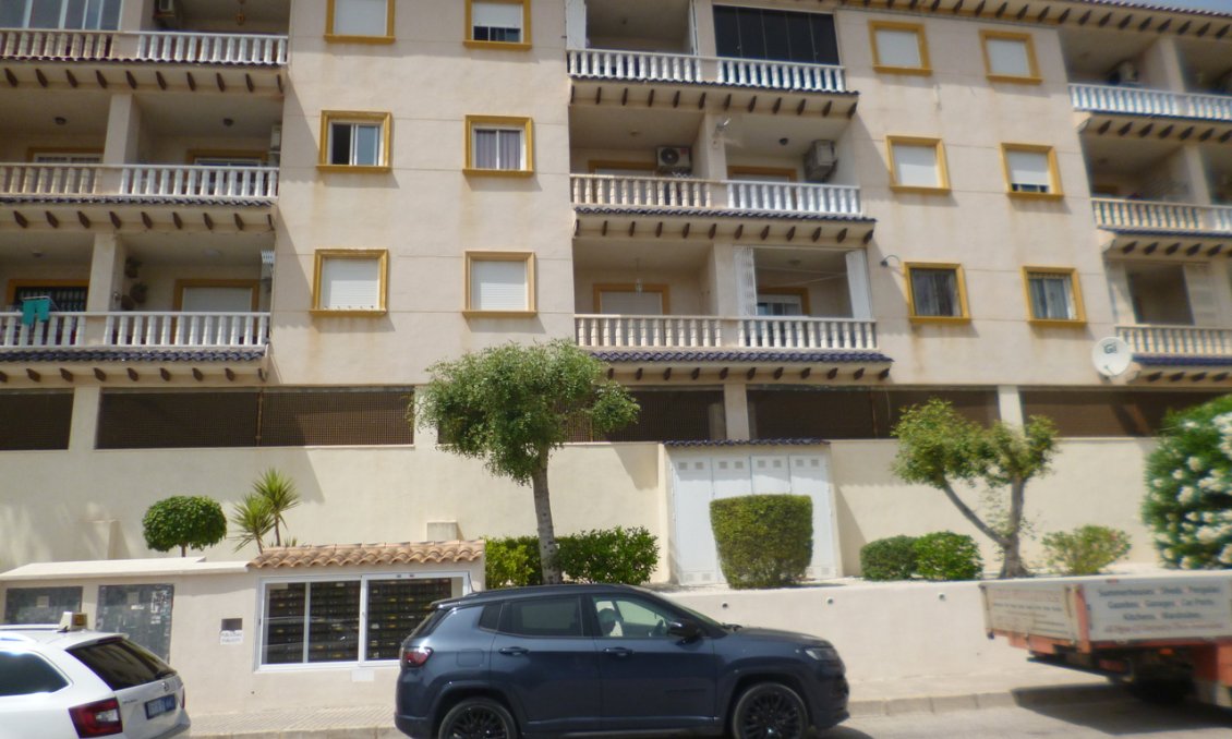 Segunda mano - Apartamento -
Playa Flamenca - Costa Blanca