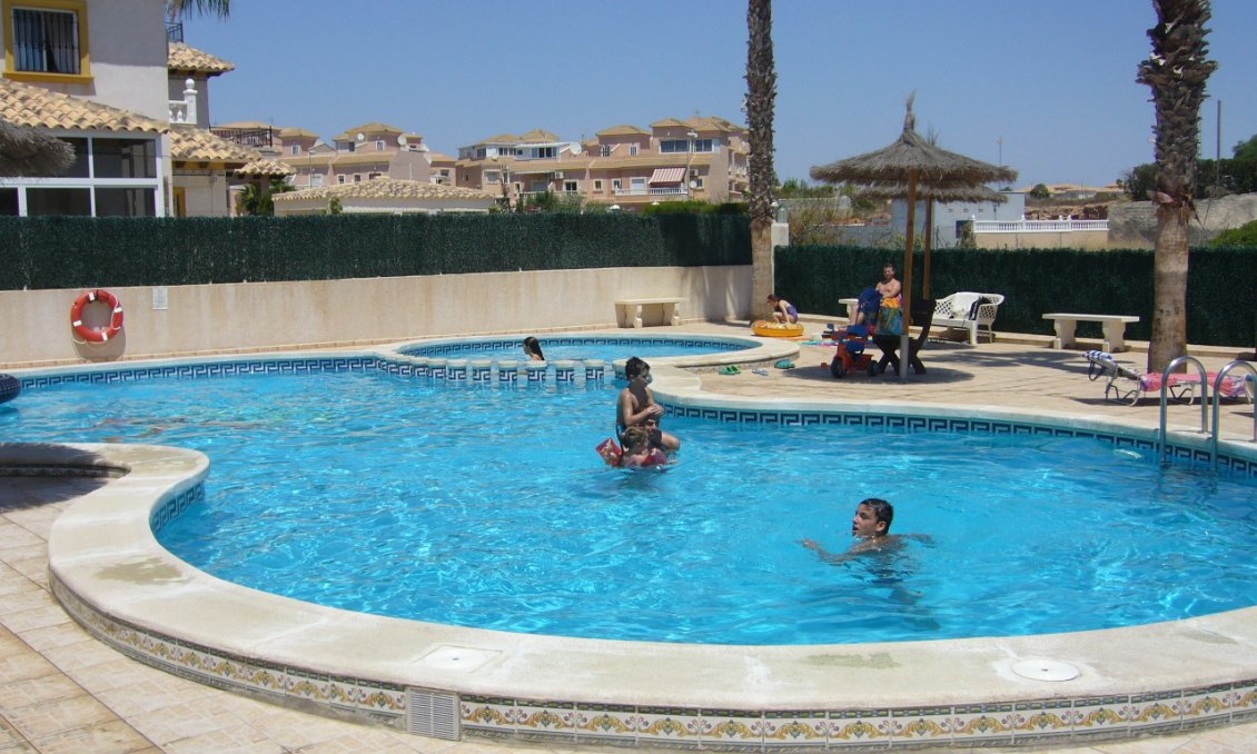 Segunda mano - Apartamento -
Playa Flamenca - Costa Blanca