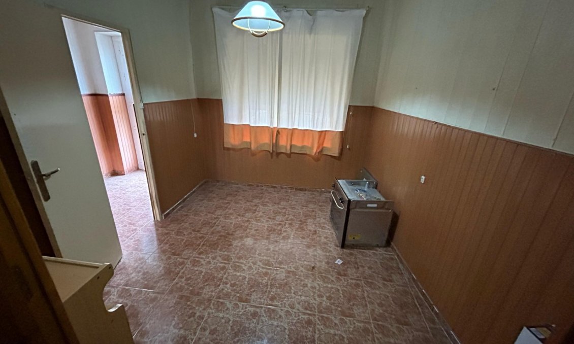 Wiederverkauf - Villa -
Torrevieja - Costa Blanca
