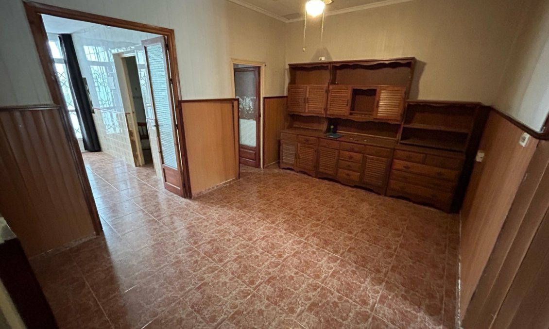 Wiederverkauf - Villa -
Torrevieja - Costa Blanca