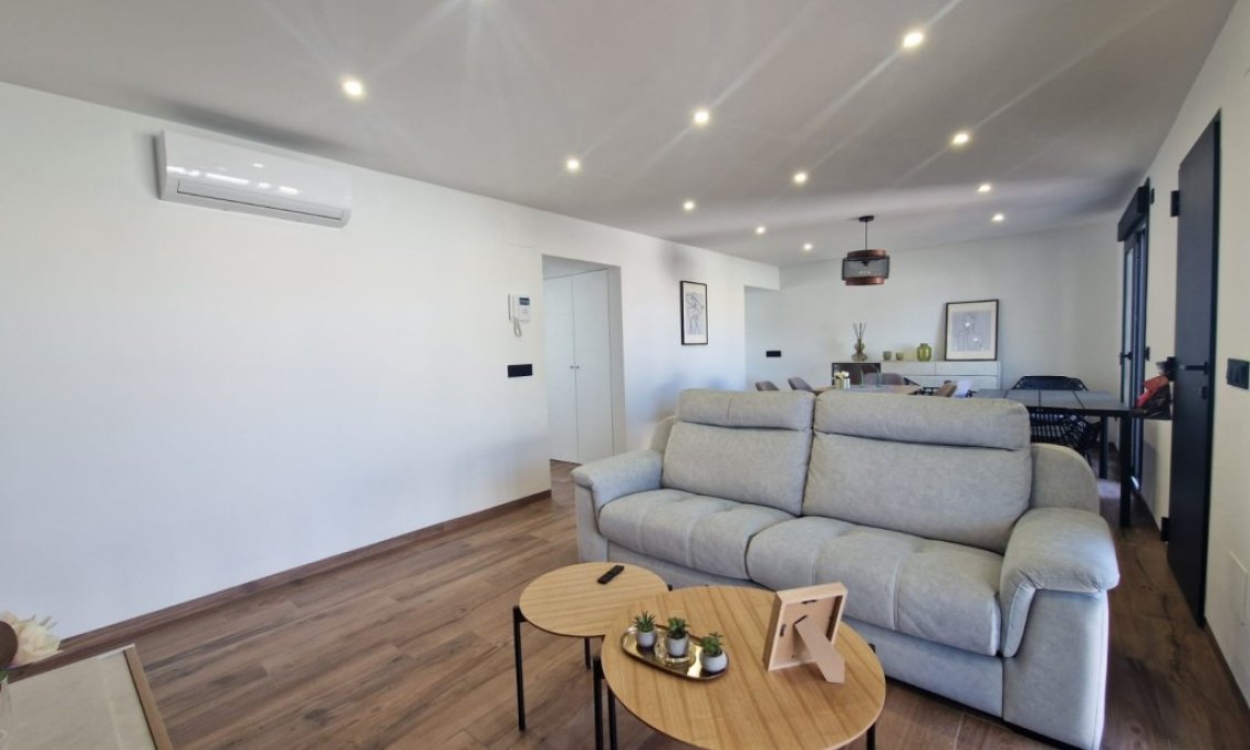 Wiederverkauf - Villa -
Los Balcones - Costa Blanca