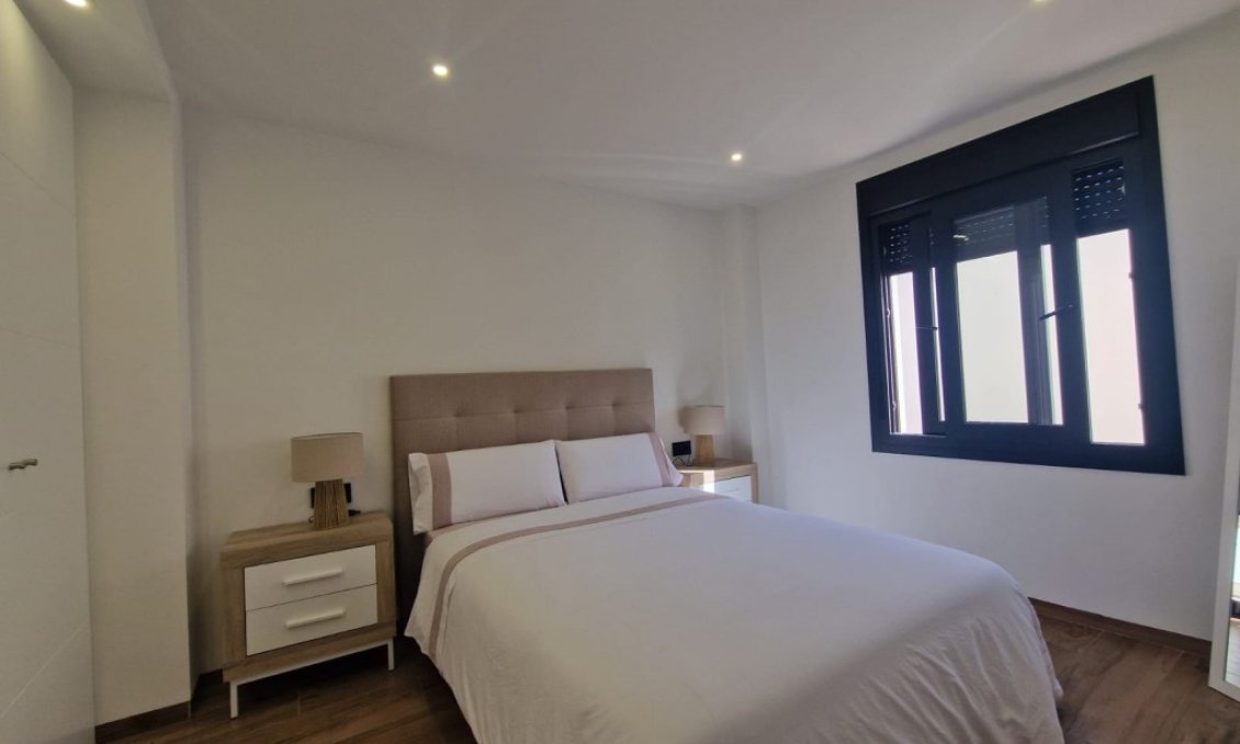 Wiederverkauf - Villa -
Los Balcones - Costa Blanca