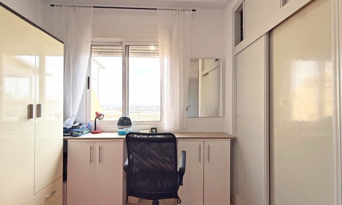 Segunda mano - Apartamento -
Torrevieja - Costa Blanca