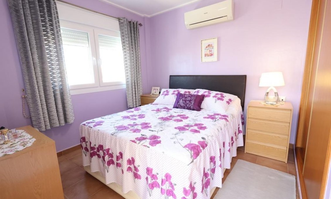 Segunda mano - Villa -
Orihuela Costa - Costa Blanca