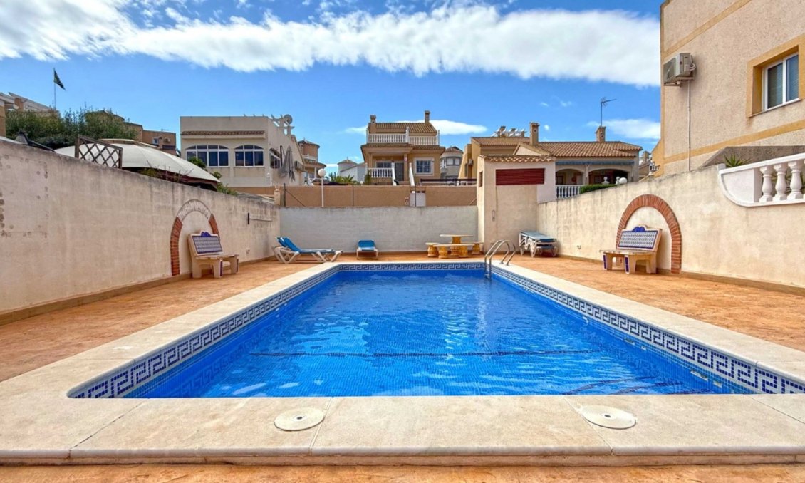 Segunda mano - Town House -
Orihuela Costa - Costa Blanca