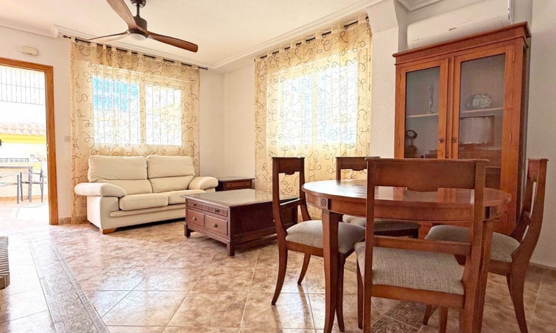 Segunda mano - Town House -
Orihuela Costa - Costa Blanca