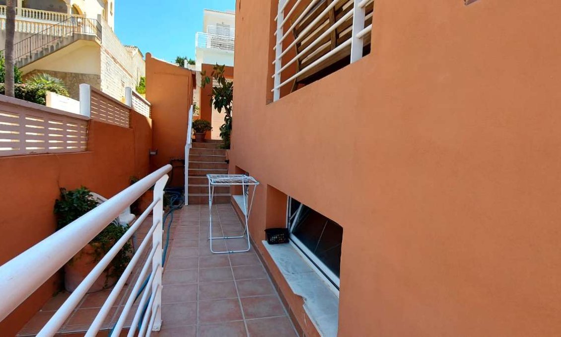 Segunda mano - Villa -
Calpe - Costa Blanca