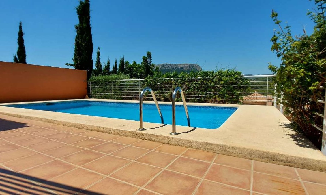 Segunda mano - Villa -
Calpe - Costa Blanca