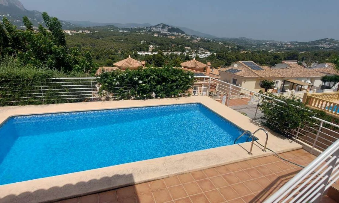 Segunda mano - Villa -
Calpe - Costa Blanca