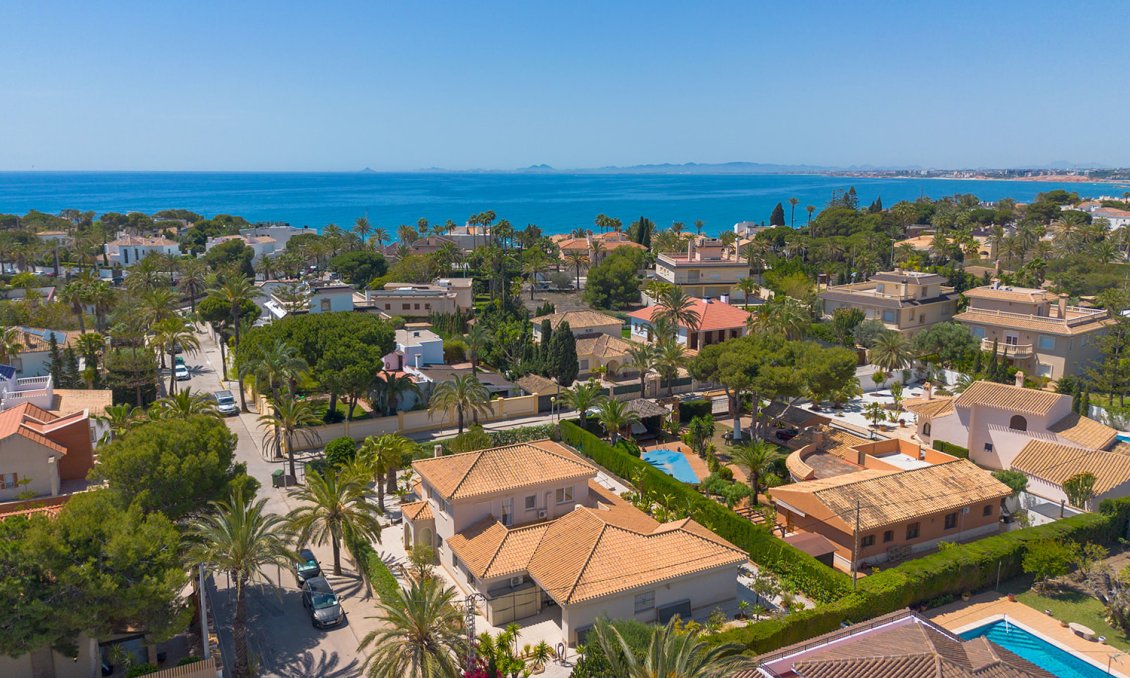 Segunda mano - Villa -
Orihuela Costa - Costa Blanca