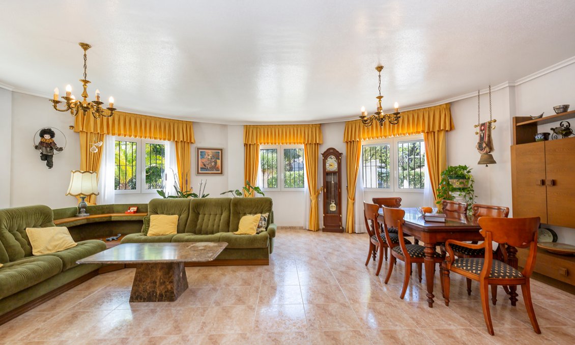 Segunda mano - Villa -
Orihuela Costa - Costa Blanca
