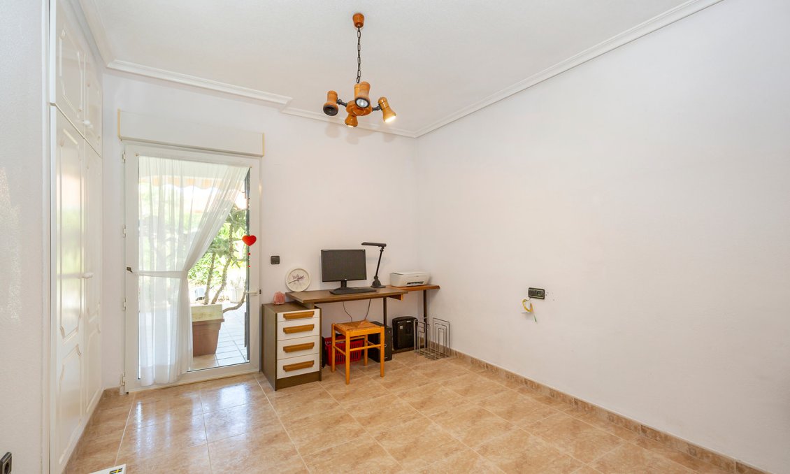 Segunda mano - Villa -
Orihuela Costa - Costa Blanca