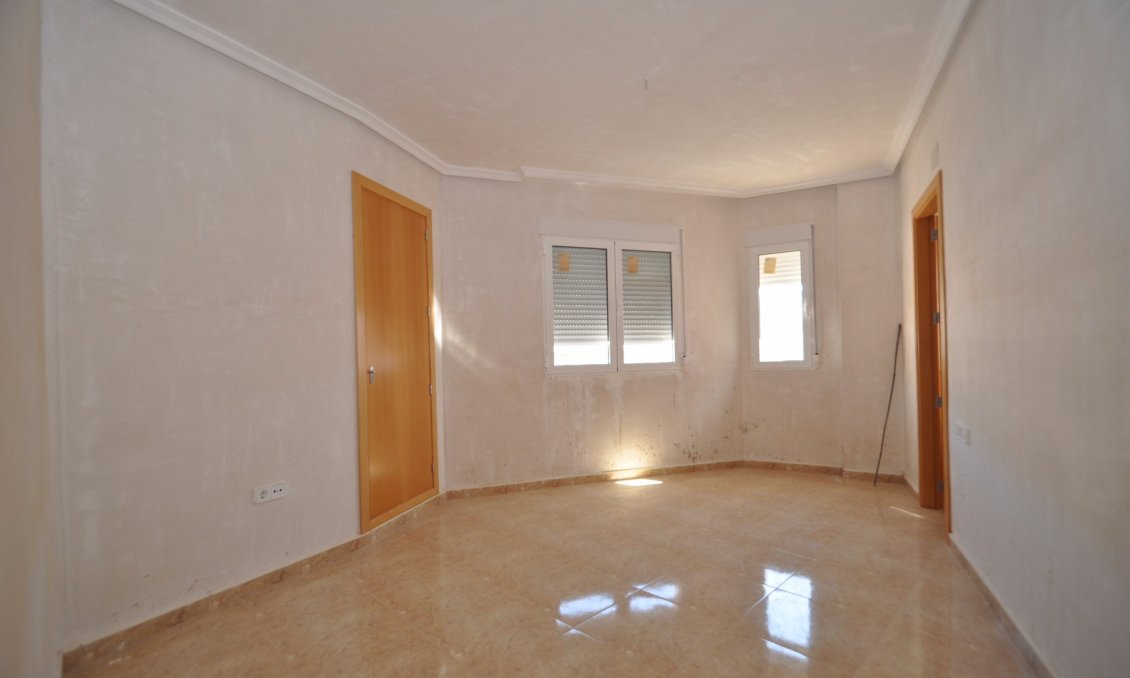 Segunda mano - Town House -
Ibi - Costa Blanca