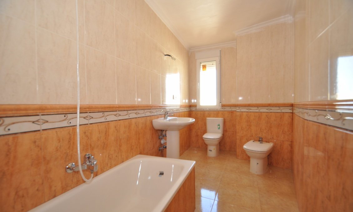 Segunda mano - Town House -
Ibi - Costa Blanca