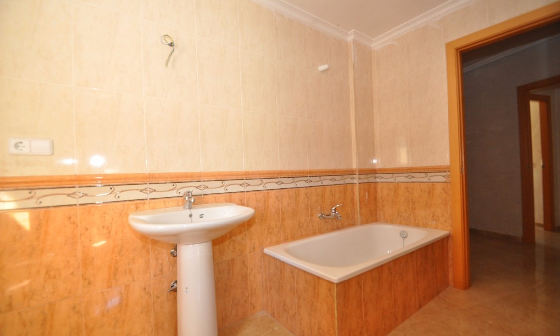 Segunda mano - Town House -
Ibi - Costa Blanca