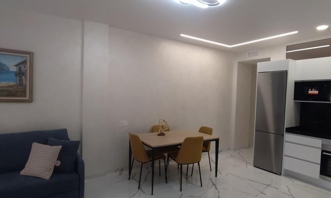 Segunda mano - Apartamento -
Torrevieja - Playa del Cura