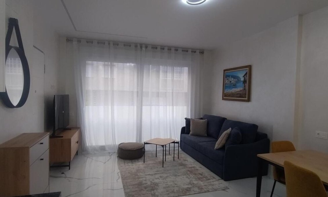 Segunda mano - Apartamento -
Torrevieja - Playa del Cura