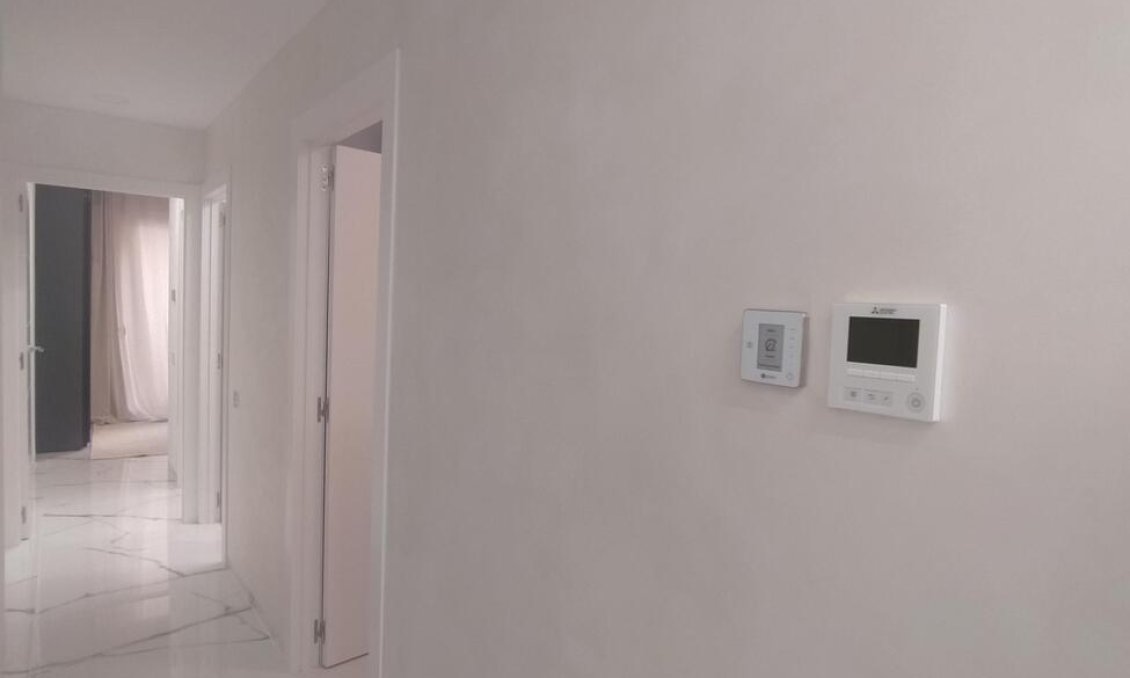 Segunda mano - Apartamento -
Torrevieja - Playa del Cura
